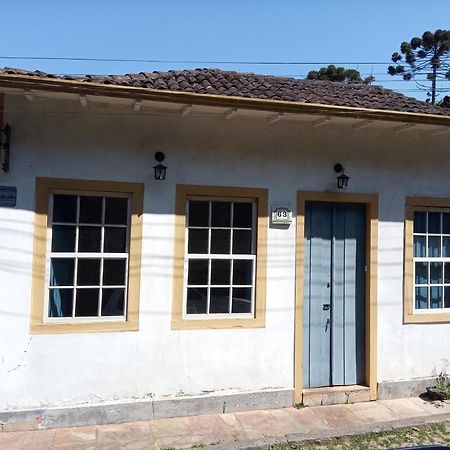 Linda Casinha Colonial Na Regiao Historica De Op Villa โอว์โรเปรโต ภายนอก รูปภาพ